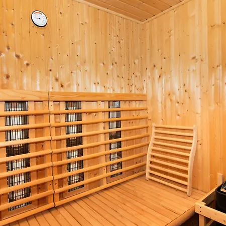 Farm stay Valentinus 1800