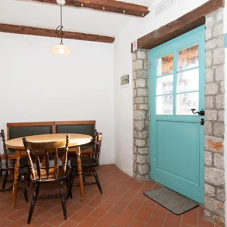 Tourist Farm Benčič Sežana