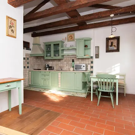 Valentinus 1800 Alloggio per agriturismo Sežana