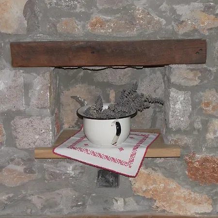 Farm stay Valentinus 1800