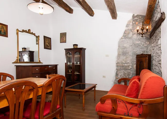 Valentinus 1800 Sežana