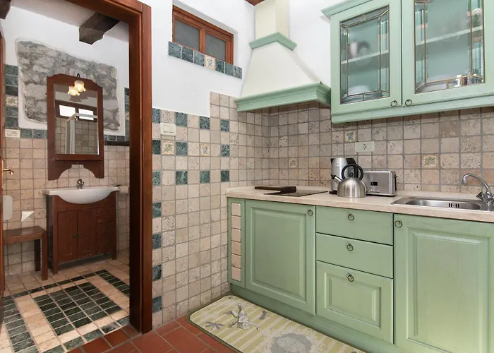 مزرعة للإقامة Valentinus 1800 Sežana