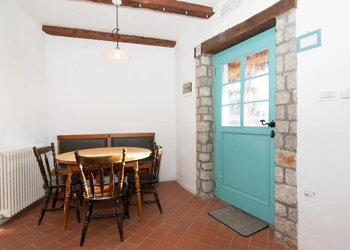 Valentinus 1800 Sežana