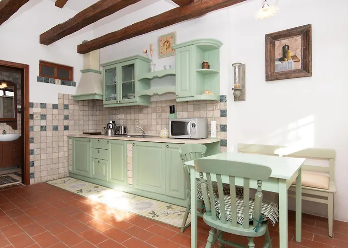 Valentinus 1800 Farmház Sežana