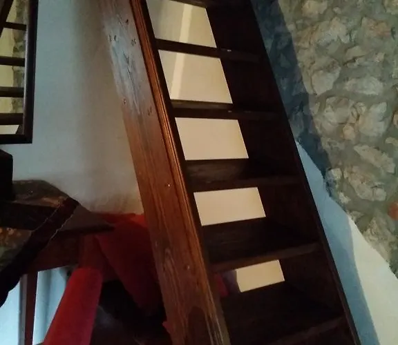 Çiftlik konaklama Valentinus 1800 *